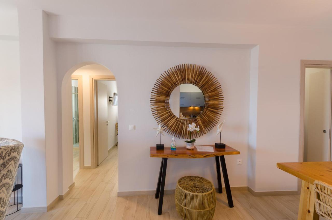 Aegean Suites Votsi  Екстериор снимка