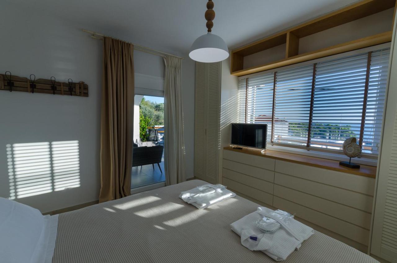 Aegean Suites Votsi  Екстериор снимка
