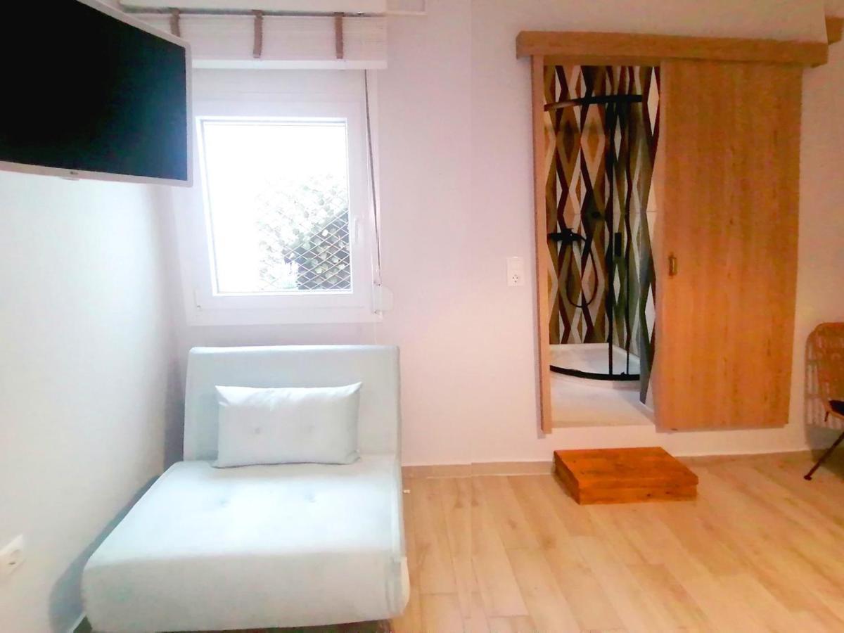 Aegean Suites Votsi  Екстериор снимка